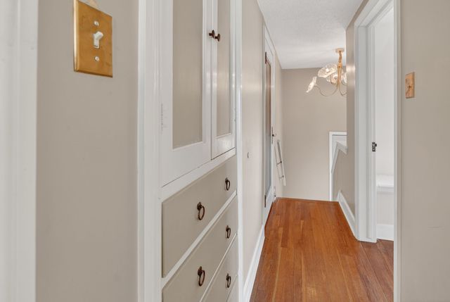 1534 41st Street, Des Moines, IA 50311