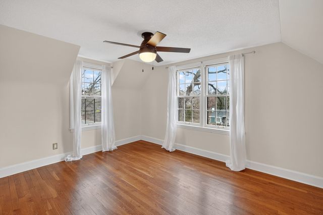 1534 41st Street, Des Moines, IA 50311