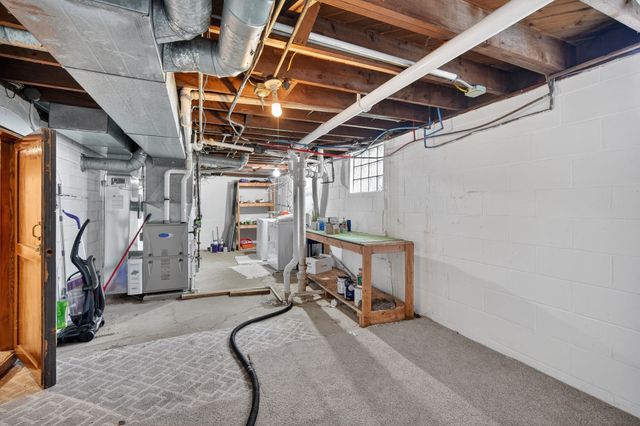 1534 41st Street, Des Moines, IA 50311