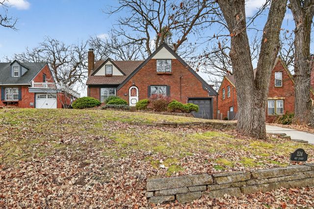 1534 41st Street, Des Moines, IA 50311