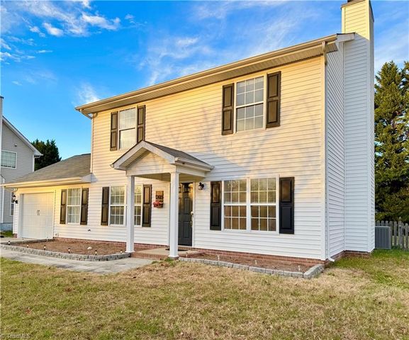1205 Birch Hill Drive, Kernersville, NC 27284