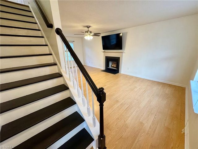 1205 Birch Hill Drive, Kernersville, NC 27284