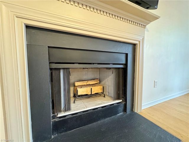 1205 Birch Hill Drive, Kernersville, NC 27284