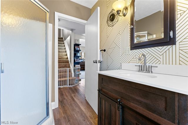 101 Delaware Avenue, Poland, OH 44514