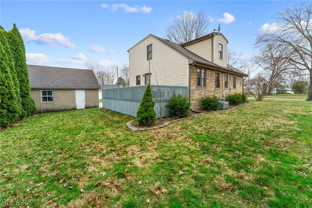 101 Delaware Avenue, Poland, OH 44514