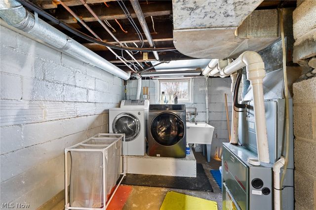 101 Delaware Avenue, Poland, OH 44514