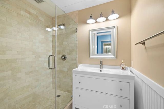 140 Villa Point, Newport Beach, CA 92660