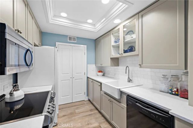 140 Villa Point, Newport Beach, CA 92660