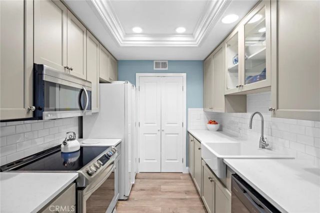140 Villa Point, Newport Beach, CA 92660