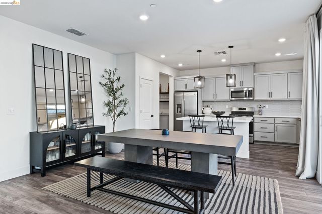 138 Granite Way, Oakley, CA 94561