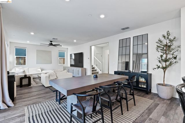 138 Granite Way, Oakley, CA 94561