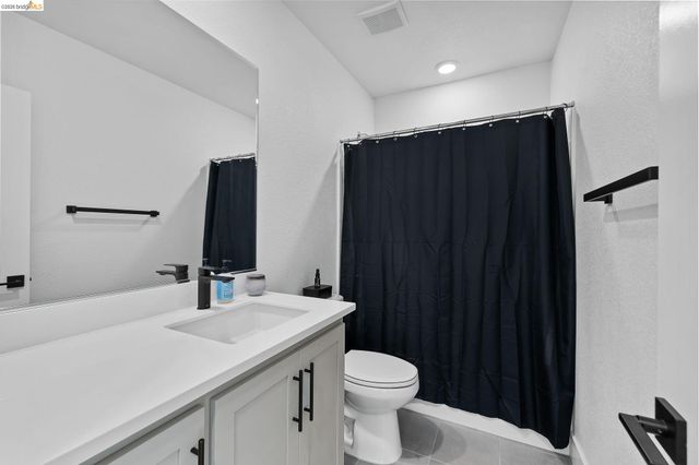 138 Granite Way, Oakley, CA 94561