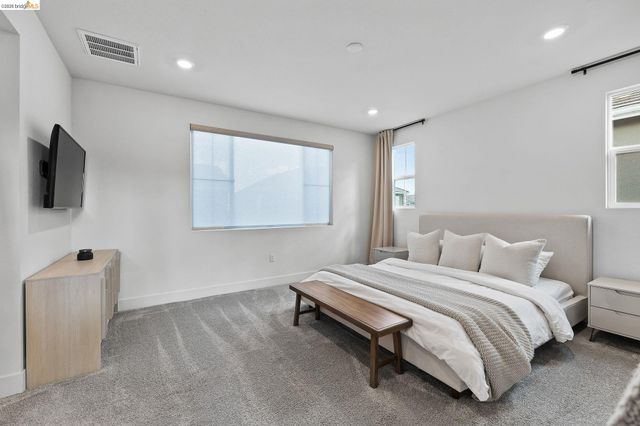 138 Granite Way, Oakley, CA 94561