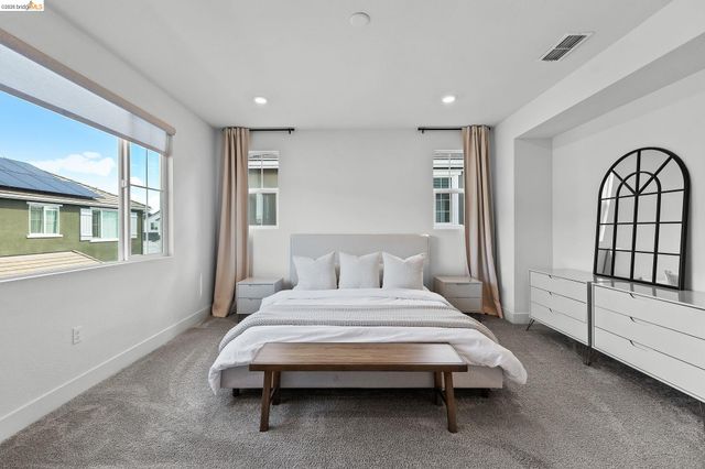 138 Granite Way, Oakley, CA 94561