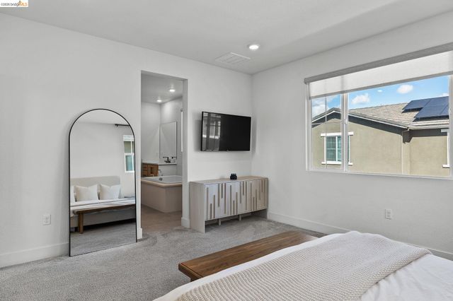 138 Granite Way, Oakley, CA 94561