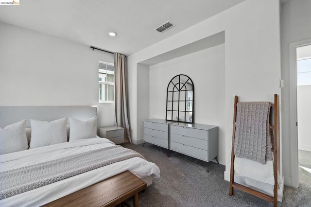 138 Granite Way, Oakley, CA 94561