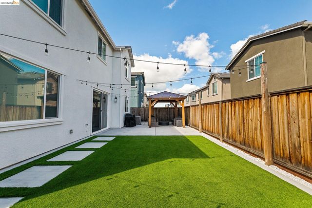 138 Granite Way, Oakley, CA 94561