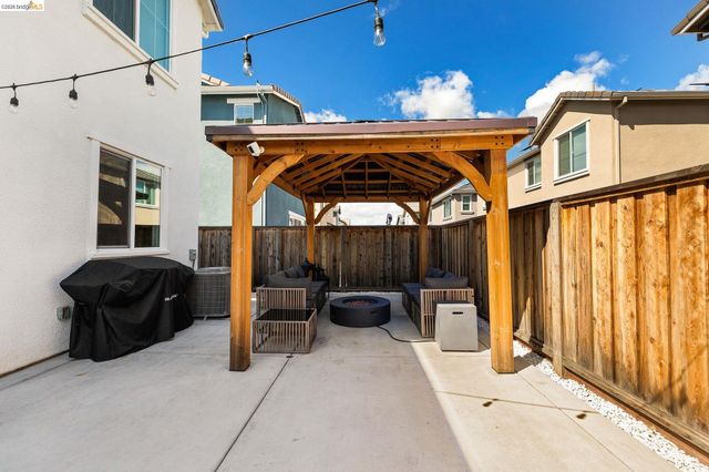 138 Granite Way, Oakley, CA 94561