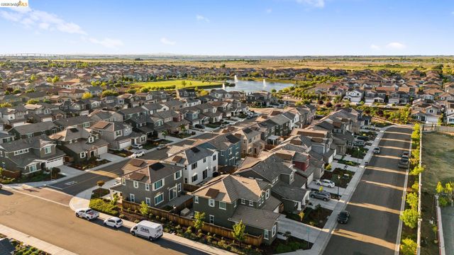 138 Granite Way, Oakley, CA 94561