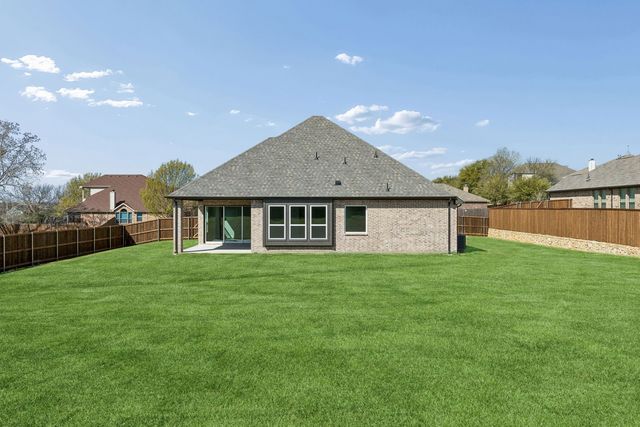 208 Bristol Lane, Azle, TX 76020