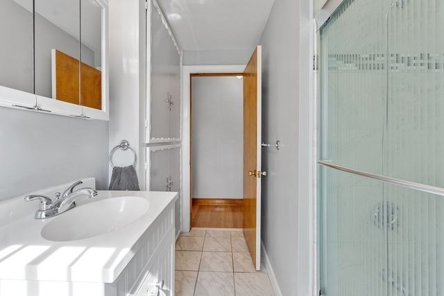 3 Melo Rd 3, Woburn, MA 01801