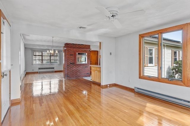 3 Melo Rd 3, Woburn, MA 01801