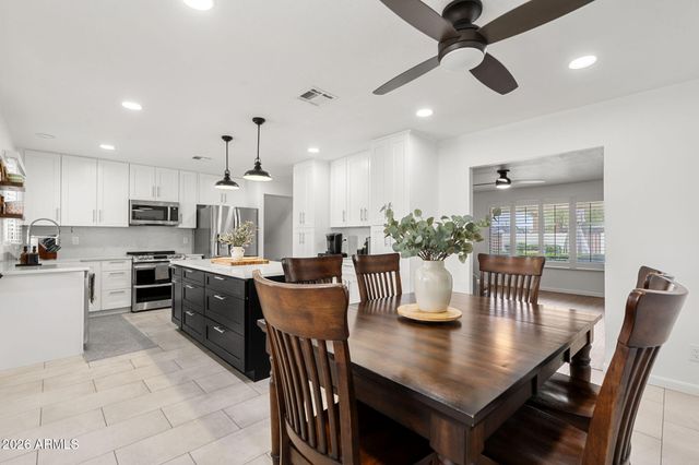 8619 E LINCOLN Drive, Scottsdale, AZ 85250