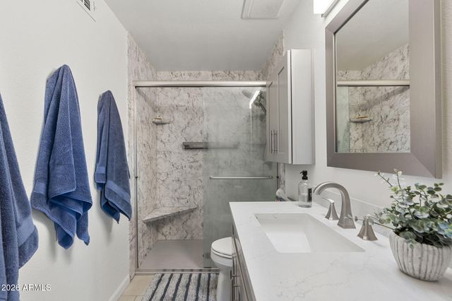 8619 E LINCOLN Drive, Scottsdale, AZ 85250