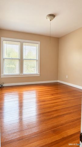 22 Ambrose Terrace, East Hartford, CT 06108
