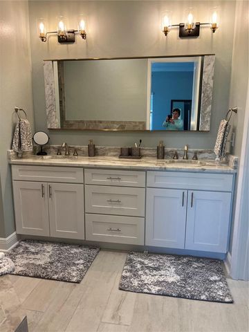 7930 34TH AVENUE W 303, Bradenton, FL 34209