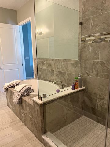7930 34TH AVENUE W 303, Bradenton, FL 34209