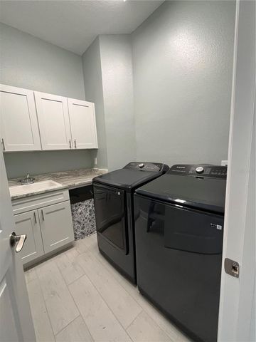 7930 34TH AVENUE W 303, Bradenton, FL 34209