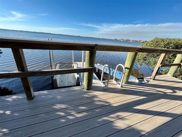 7930 34TH AVENUE W 303, Bradenton, FL 34209