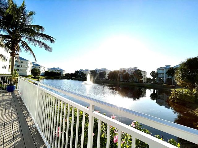 7930 34TH AVENUE W 303, Bradenton, FL 34209