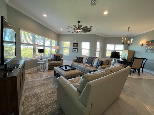 7930 34TH AVENUE W 303, Bradenton, FL 34209