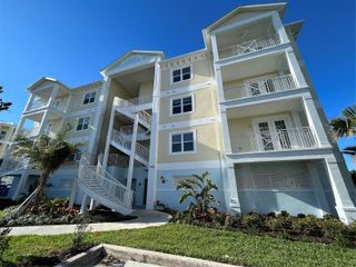 7930 34TH AVENUE W 303, Bradenton, FL 34209