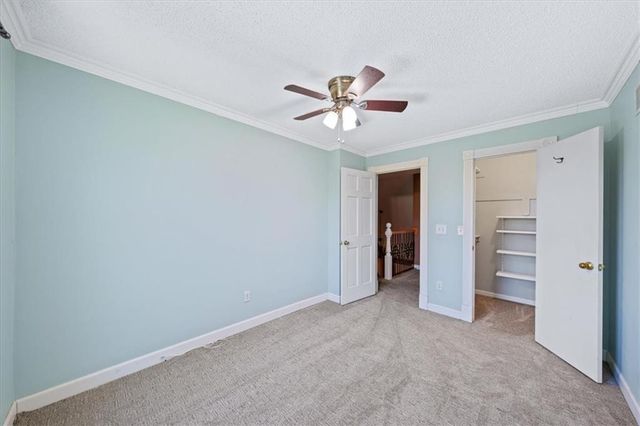 15410 Robinson Street, Overland Park, KS 66223