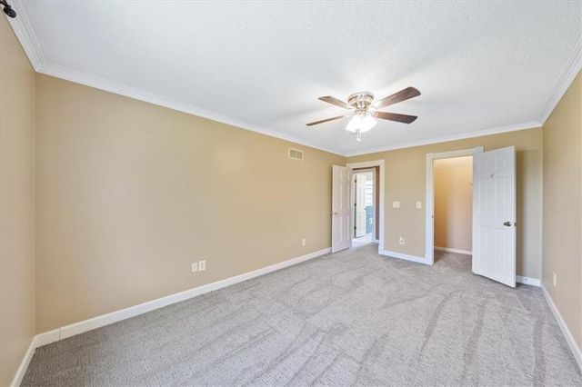 15410 Robinson Street, Overland Park, KS 66223