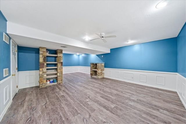 15410 Robinson Street, Overland Park, KS 66223