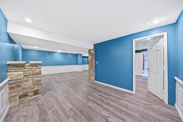 15410 Robinson Street, Overland Park, KS 66223