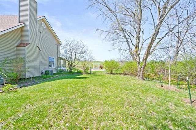 15410 Robinson Street, Overland Park, KS 66223