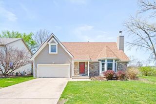 15410 Robinson Street, Overland Park, KS 66223