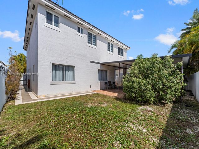 10230 SW 227th St, Cutler Bay, FL 33190