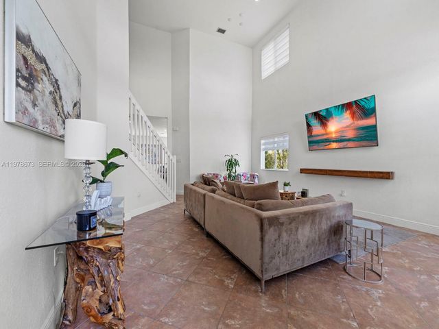 10230 SW 227th St, Cutler Bay, FL 33190