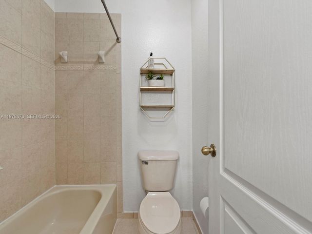 10230 SW 227th St, Cutler Bay, FL 33190