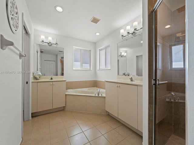 10230 SW 227th St, Cutler Bay, FL 33190