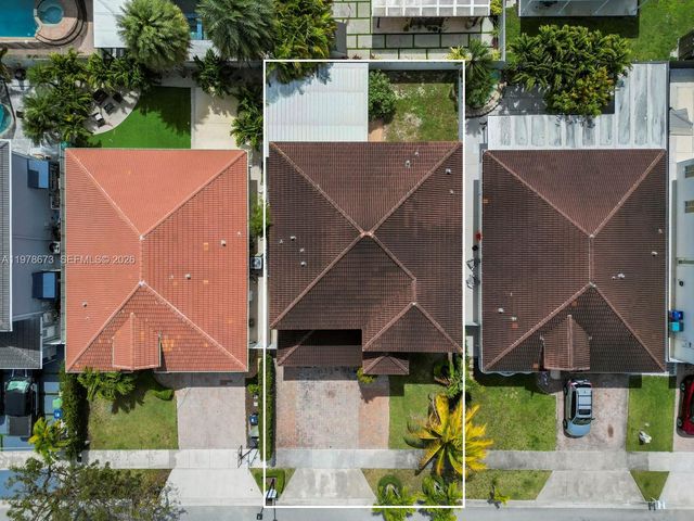 10230 SW 227th St, Cutler Bay, FL 33190