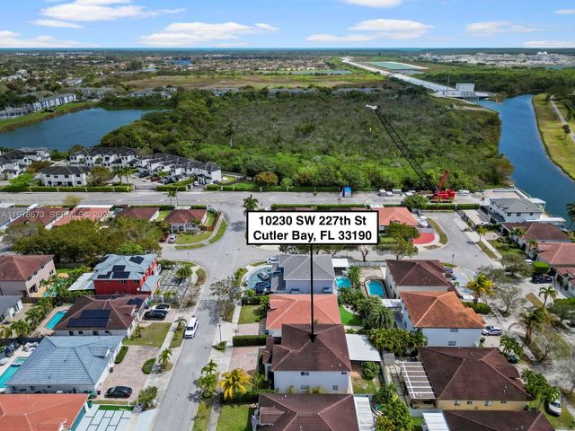 10230 SW 227th St, Cutler Bay, FL 33190