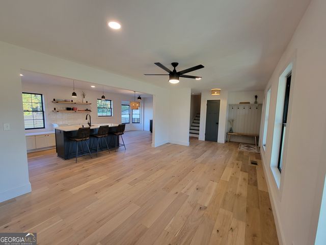 1010 Twin Rivers Road, Greensboro, GA 30642