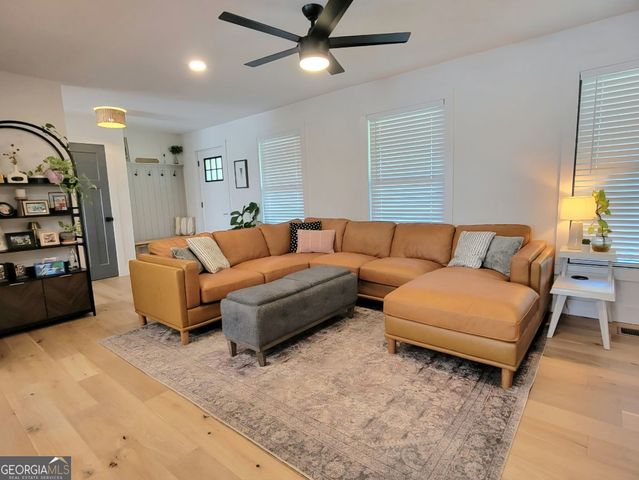 1010 Twin Rivers Road, Greensboro, GA 30642